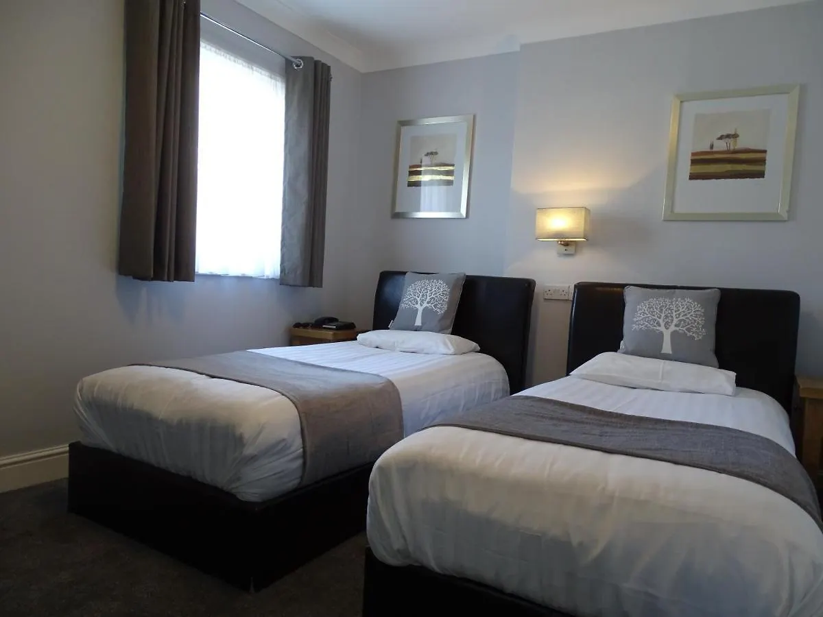 The Beeches Hotel & Leisure Club Уэст-Бриджфорд